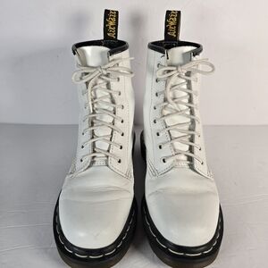 Dr. Martins Girls Vintage 1990s 8-Eye 1460 White Combat Boots Laceup Size 3 Moto